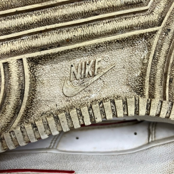 Nike Air Force 1 sneakers white red casual collegiate women’s size 7.5 - Picture 8 of 9